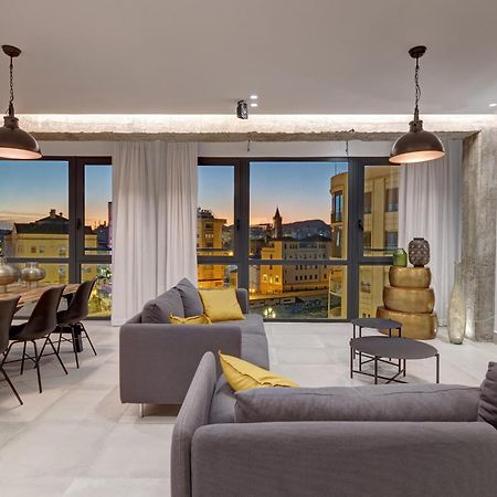 Apartment Tribuna Center By Seric مالقة المظهر الخارجي الصورة